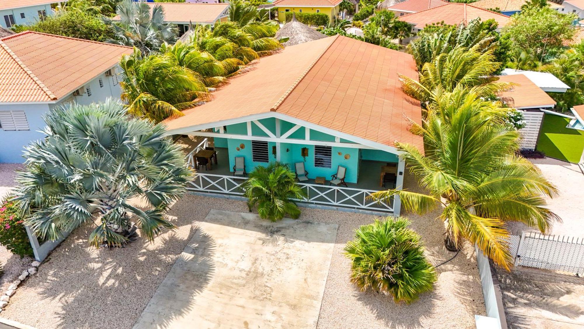 Paradise Apartments - Curacao Fontein Buitenkant foto