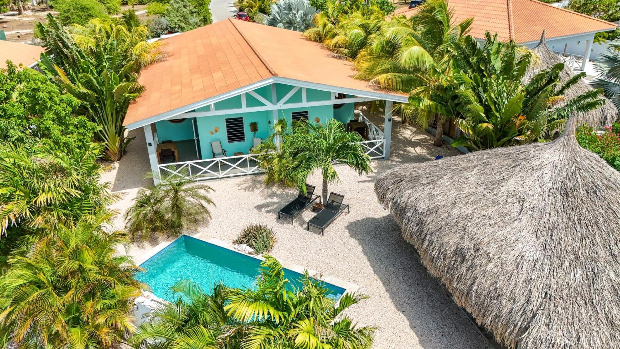 Paradise Apartments - Curacao Fontein Buitenkant foto