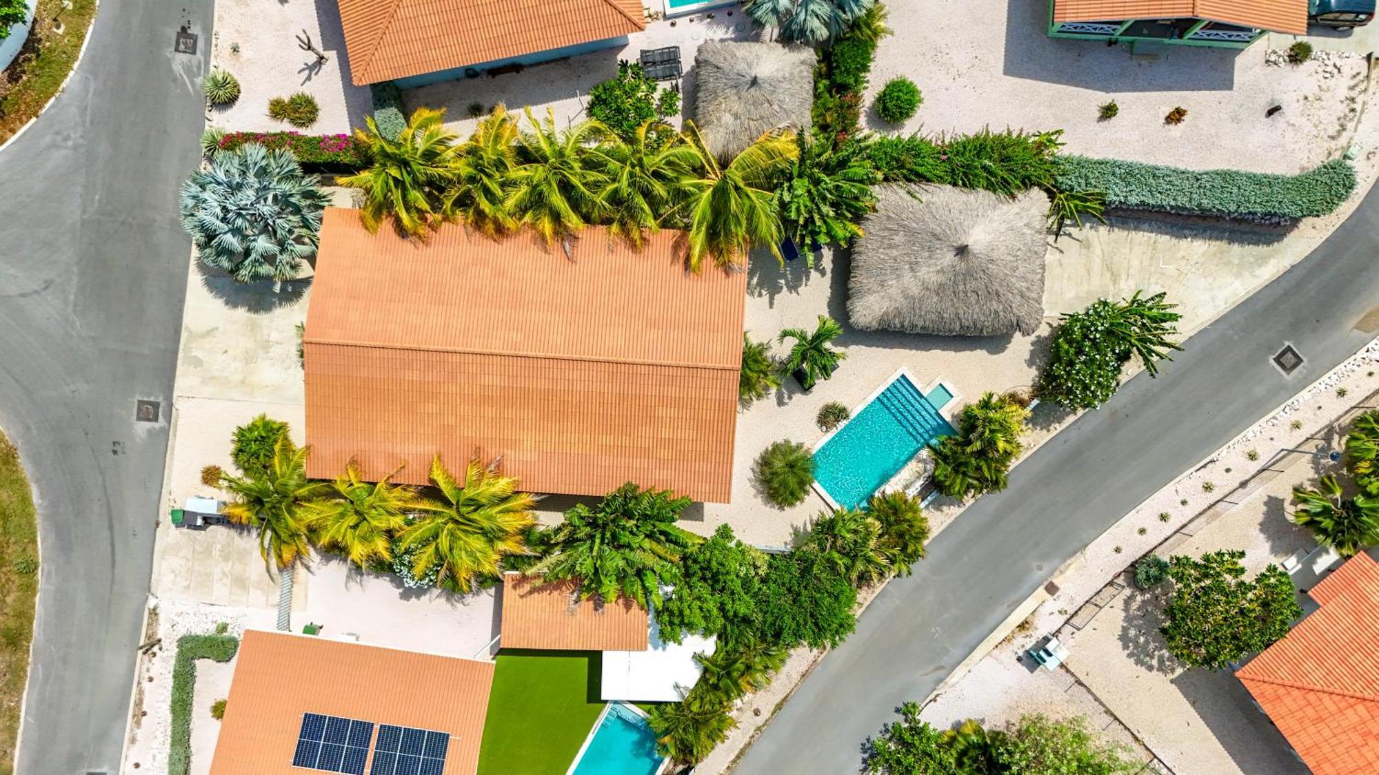 Paradise Apartments - Curacao Fontein Buitenkant foto